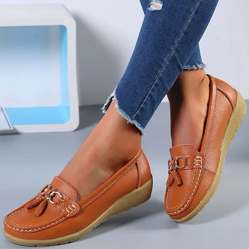 Comely | Flex Orthopaedic Loafer Image