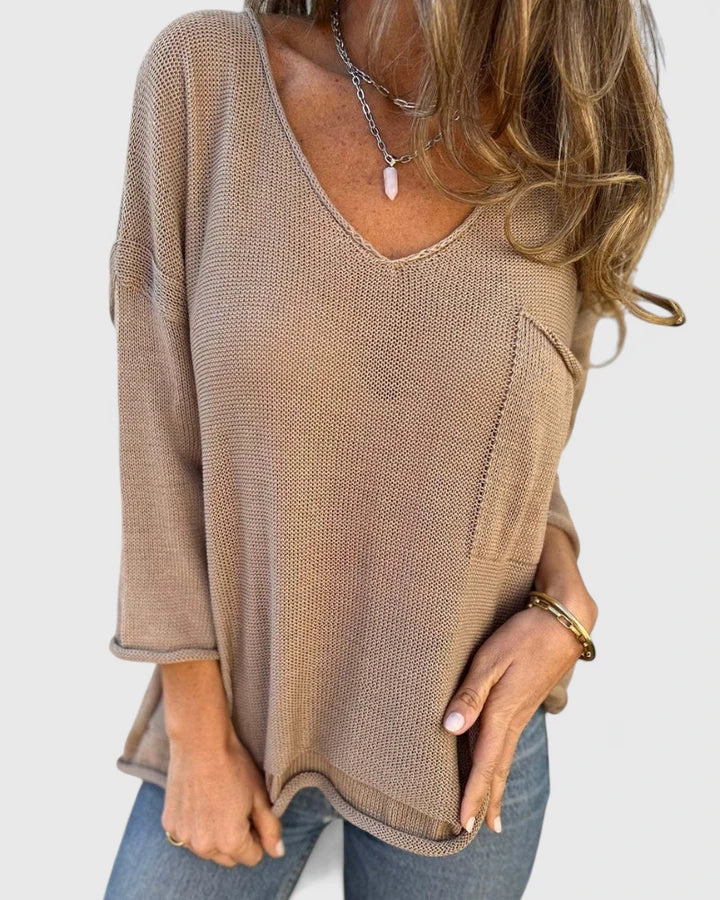 Lyzzarah | Comfortable Top Image