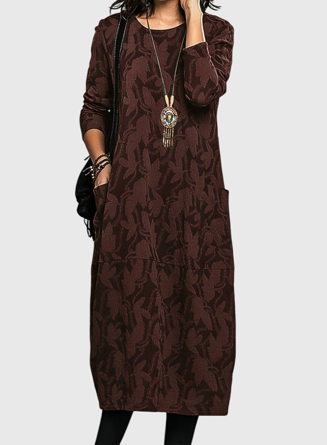 Victoria | Casual Round-Neck Dress Image