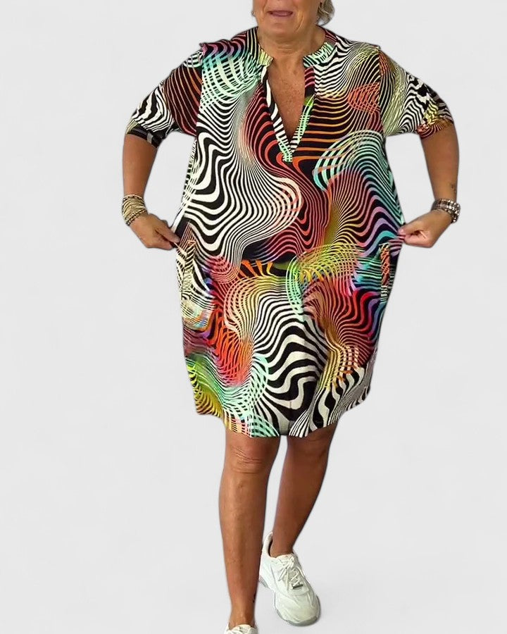Helinae | Sophisticated V-Neck Dress