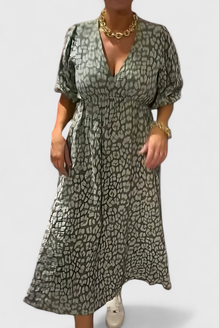 Kateriva | Sophisticated Dress Image