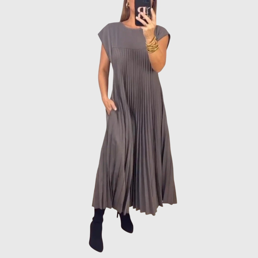 Mariana | Elegant Dress Image