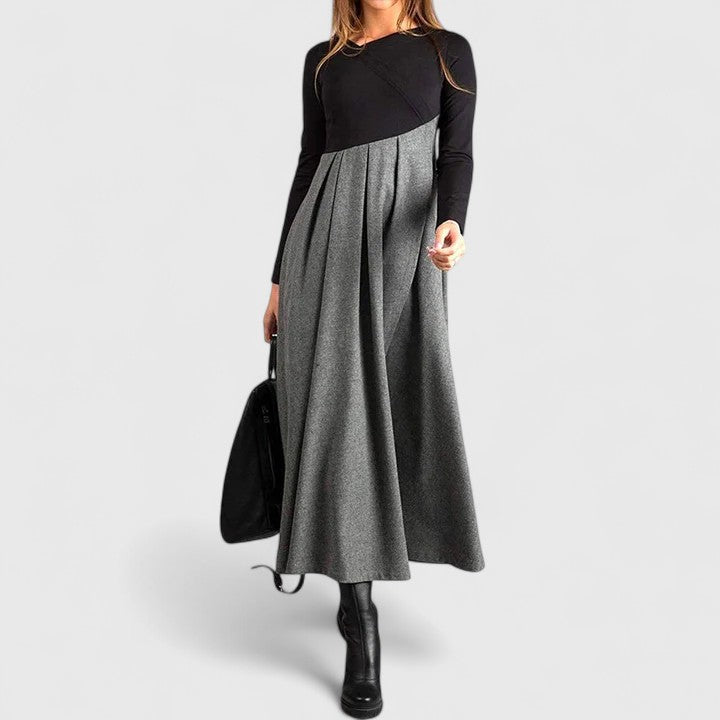 Janet | Elegant Long Sleeve Maxi Dress Image