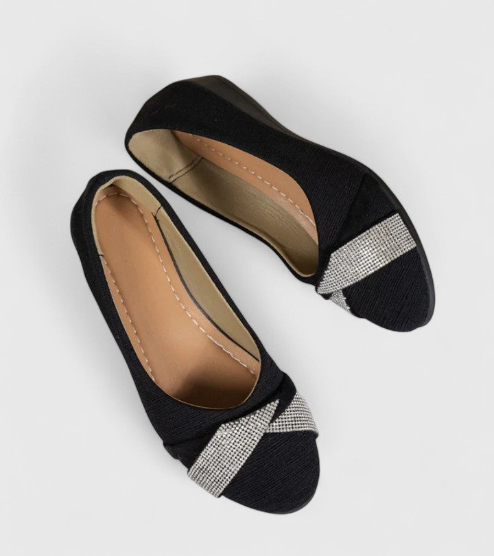 Leigh | Orthopaedic Shoes Image