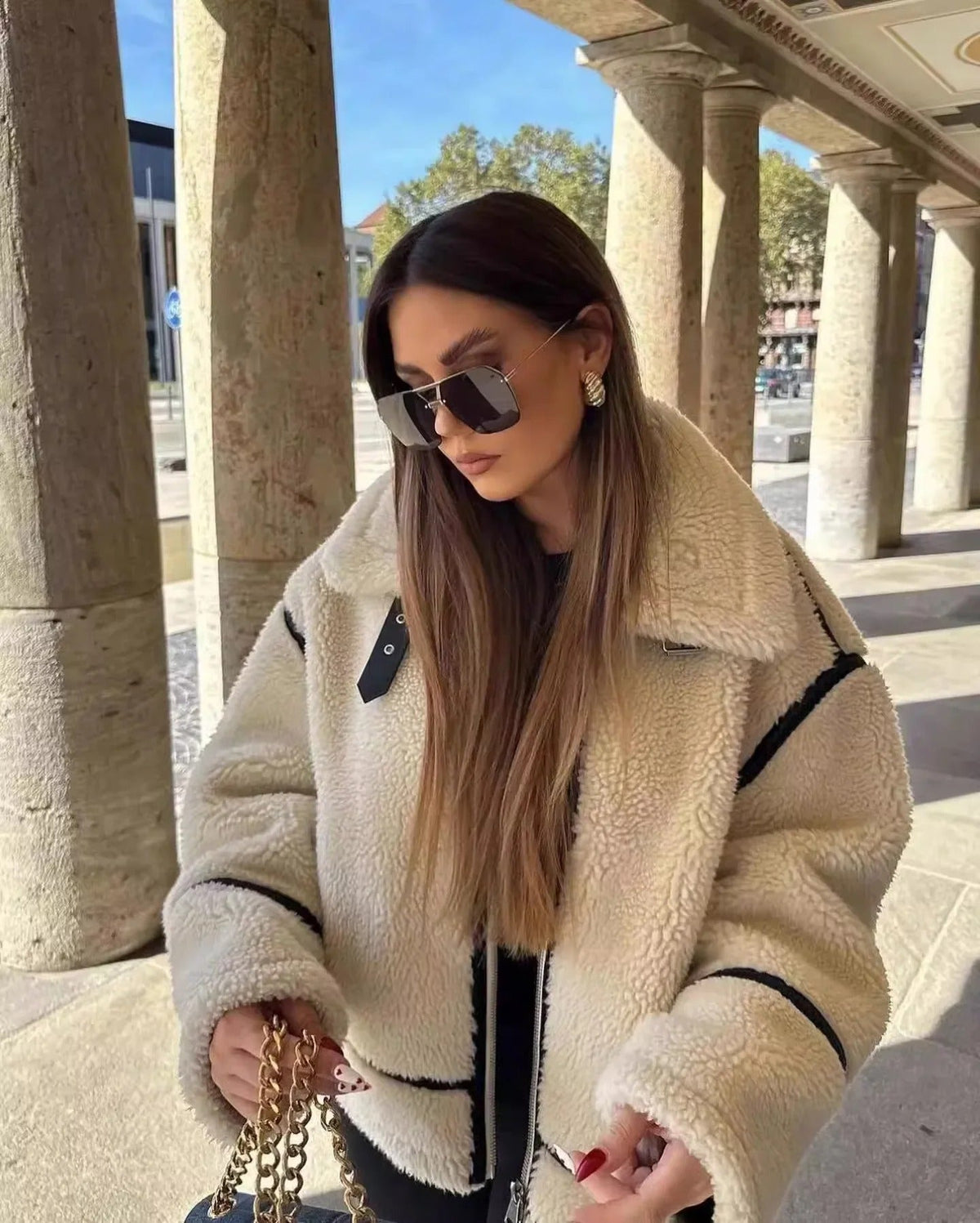 Women's Oversized Teddy Jacket with Contrast Trim Image