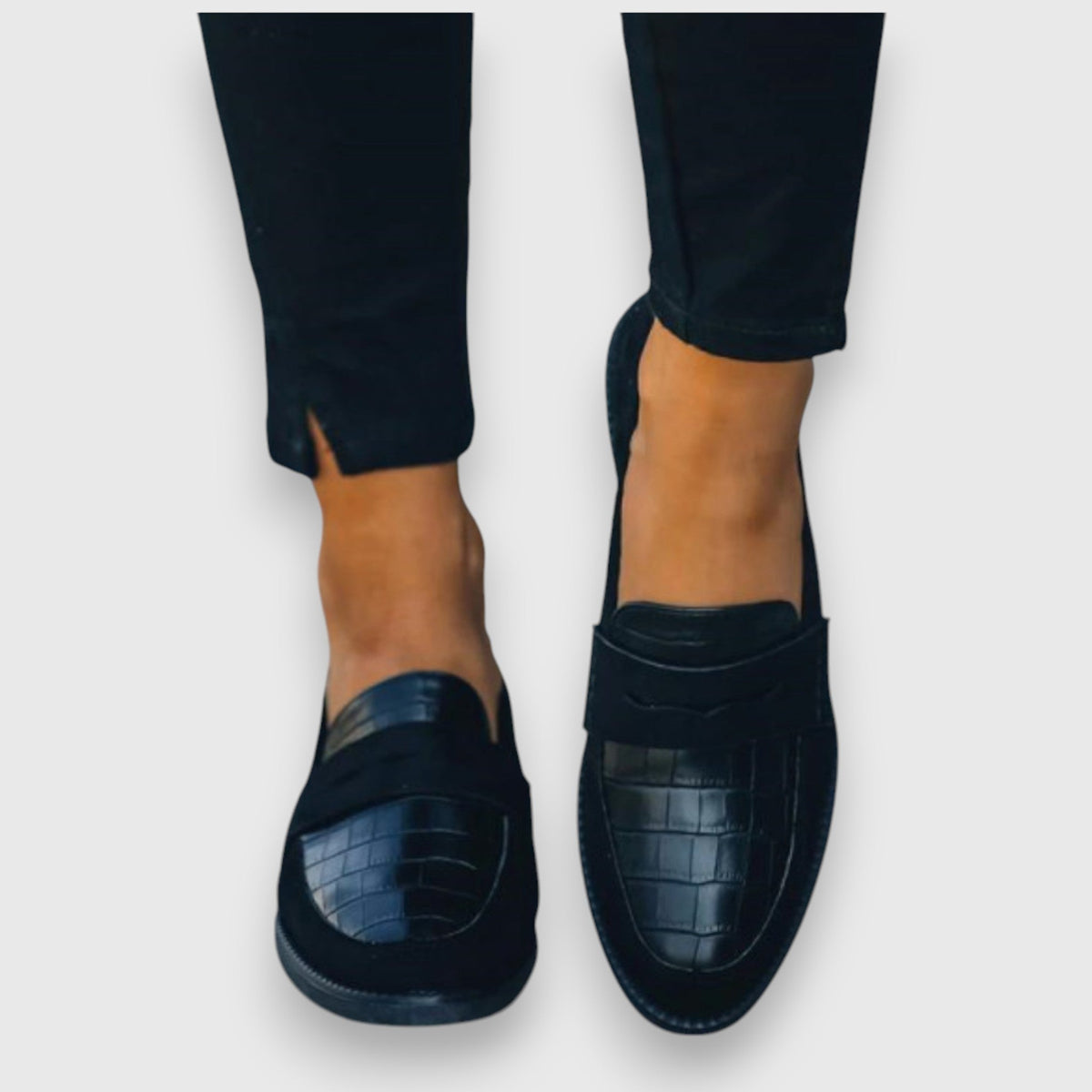 Mariluz – Orthopaedic Loafers Image