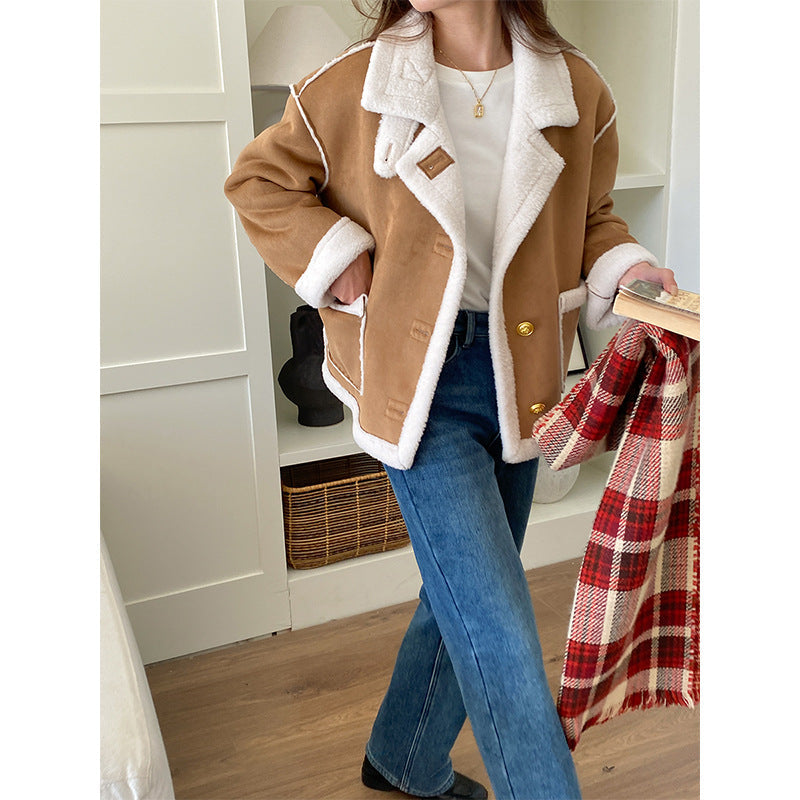 Women's Oversized Shearling Jacket with Wide Lapels Image