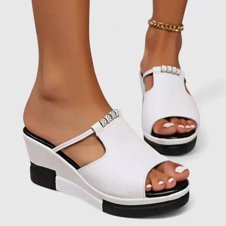 Florine | Orthopaedic Sandals Image