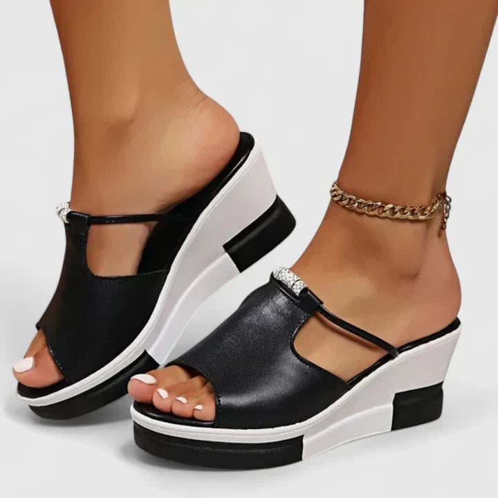 Florine | Orthopaedic Sandals Image