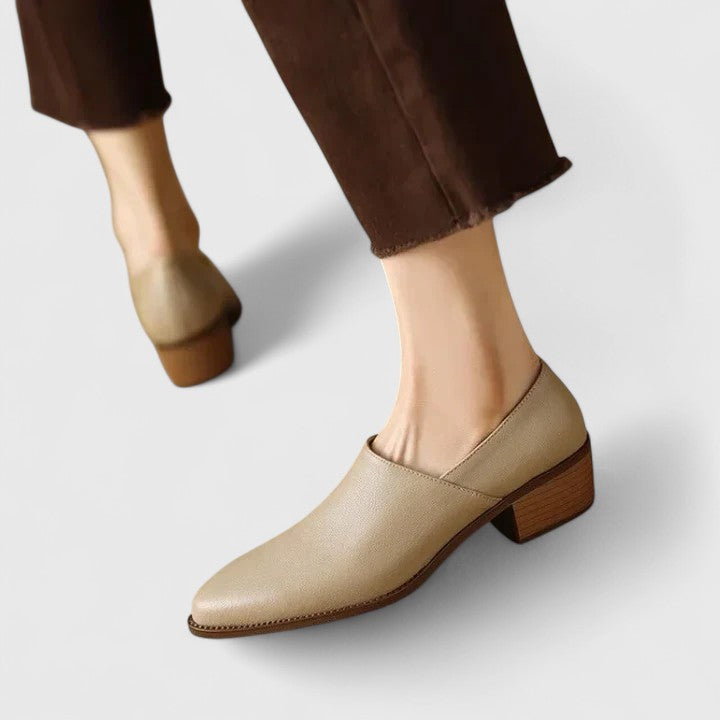 Kyadae | Orthopaedic Shoes Image