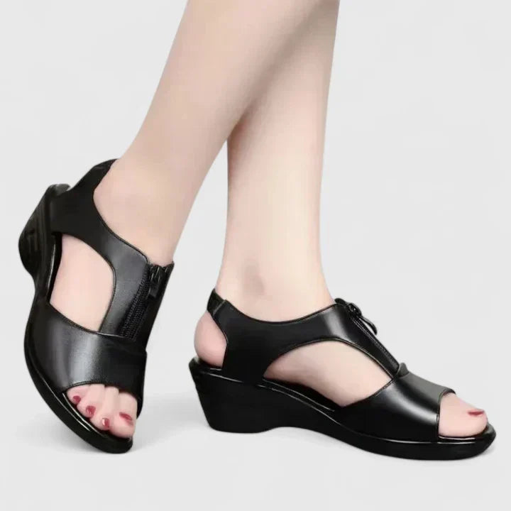 Nerisse | Elegant Sandals Image