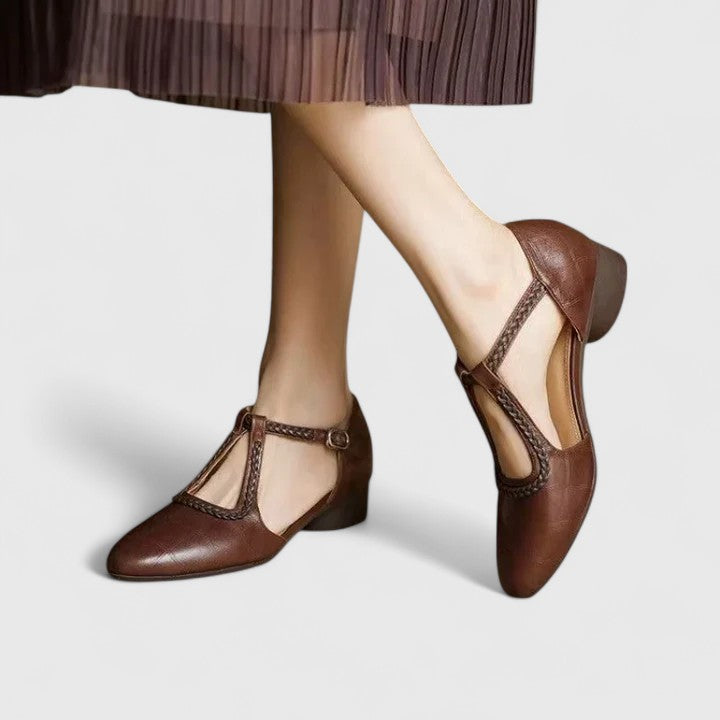 Delphine | Elegant Flat Sandals Image