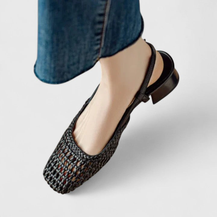 Daniela | Elegant Sandals Image