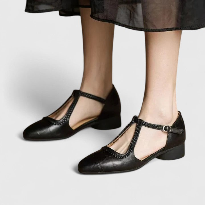 Delphine | Elegant Flat Sandals Image
