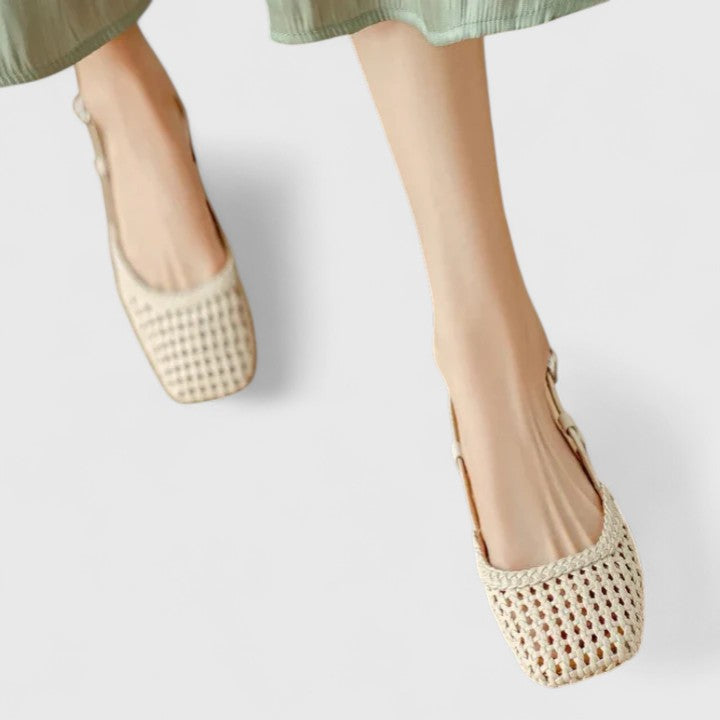 Daniela | Elegant Sandals Image