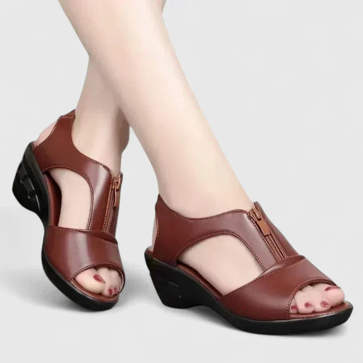 Nerisse | Elegant Sandals Image