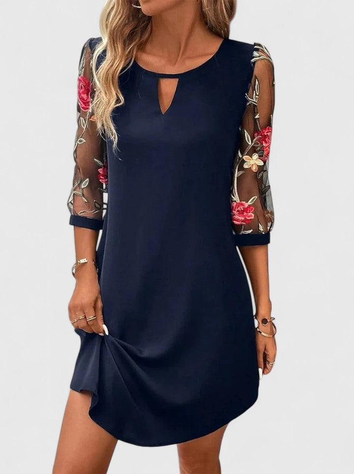 Raveline | Elegant Summer Dress Image