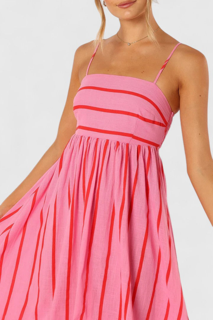 Ilyanthe | Elegant Maxi Dress