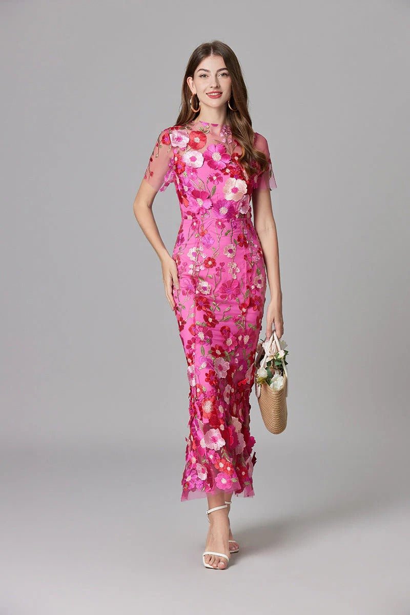 Scarlett | Women's Floral Applique Sleeveless Maxi Dress Image